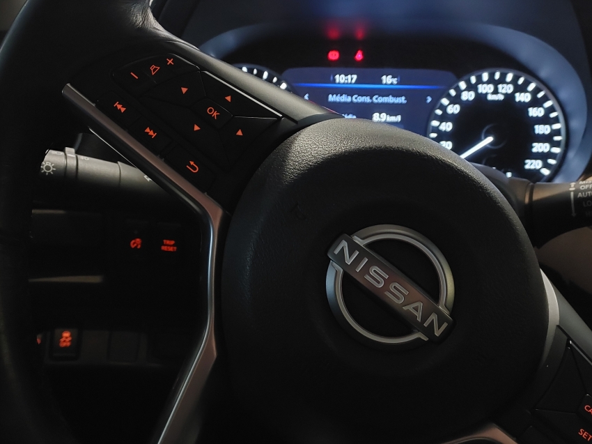 nissan frontier 2.3 16v turbo diesel xe cd 4x4 automatico 4p 2024