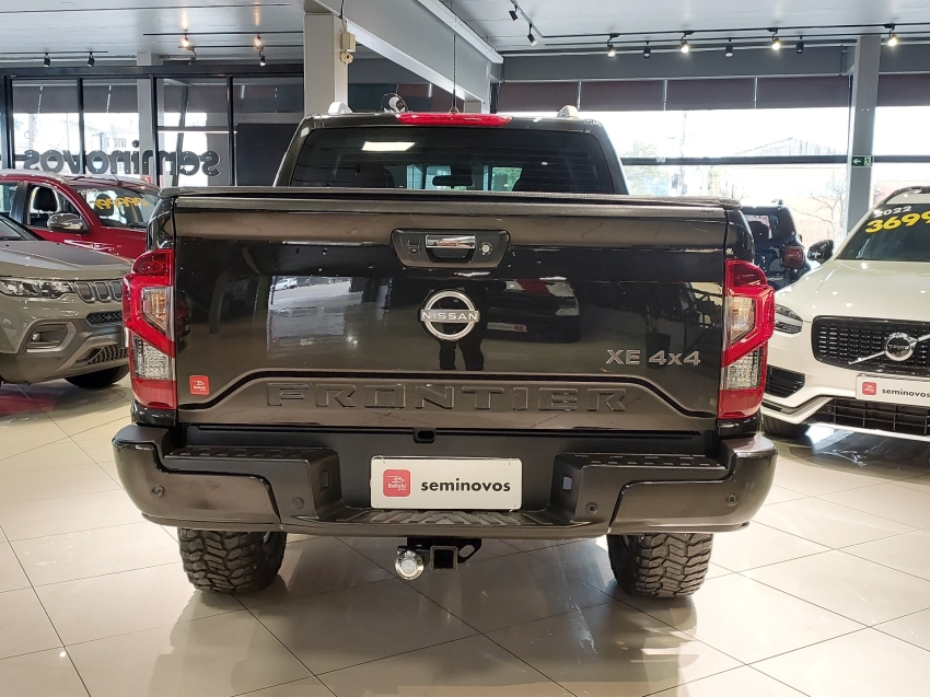 nissan frontier 2.3 16v turbo diesel xe cd 4x4 automatico 4p 2024