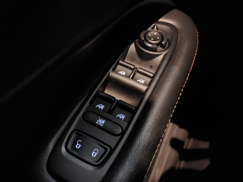 jeep compass 2.0 16v flex longitude automatico 4p 2019