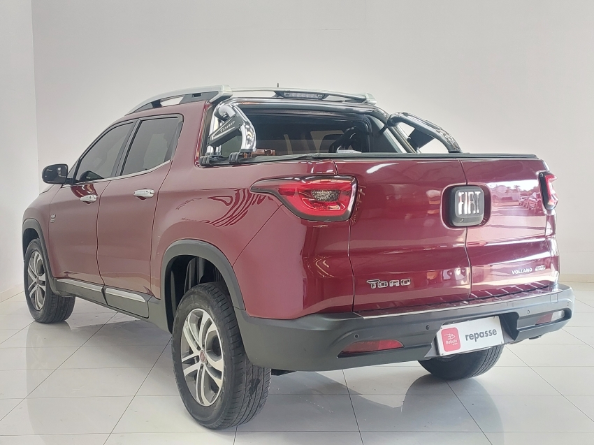 fiat toro 2.0 16v turbo diesel volcano 4wd at9 4p automatico 2017