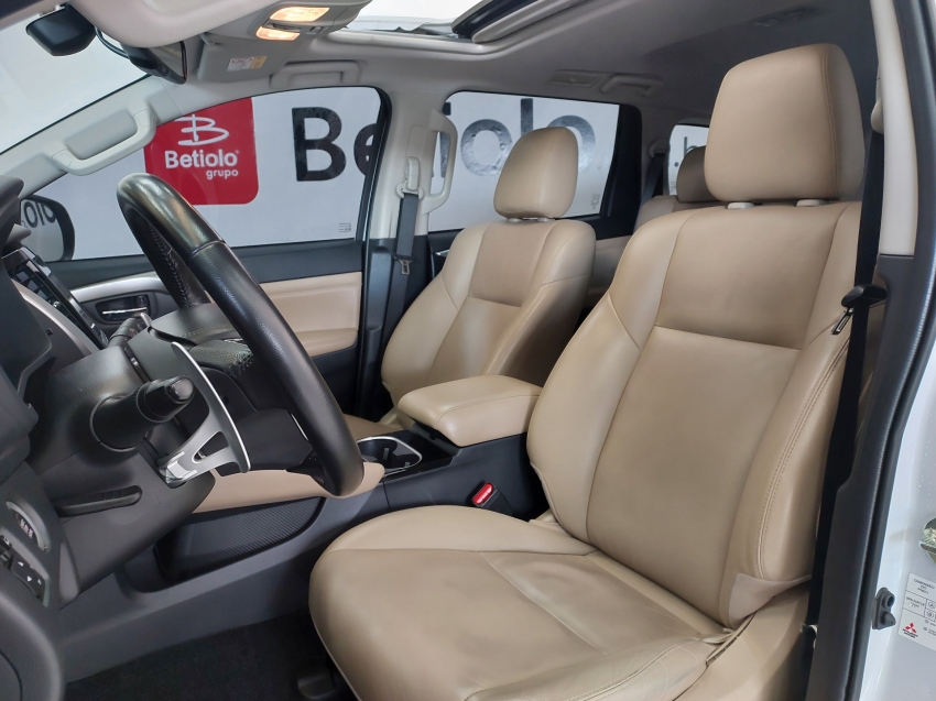 mitsubishi pajero sport 2.4 16v mivec turbo diesel hpe-s awd automatico 4p 2023