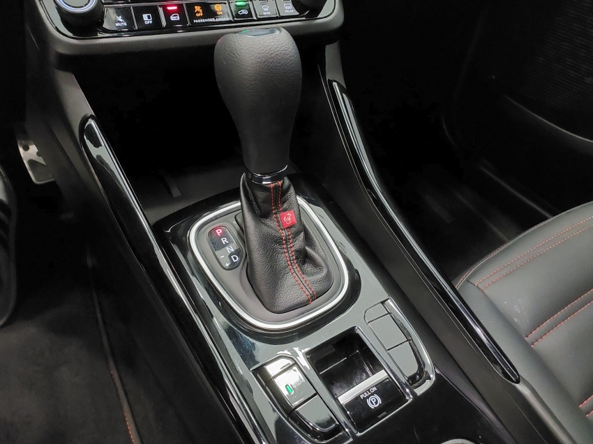fiat fastback 1.3 turbo 270 flex abarth at6 4p automatico 2024