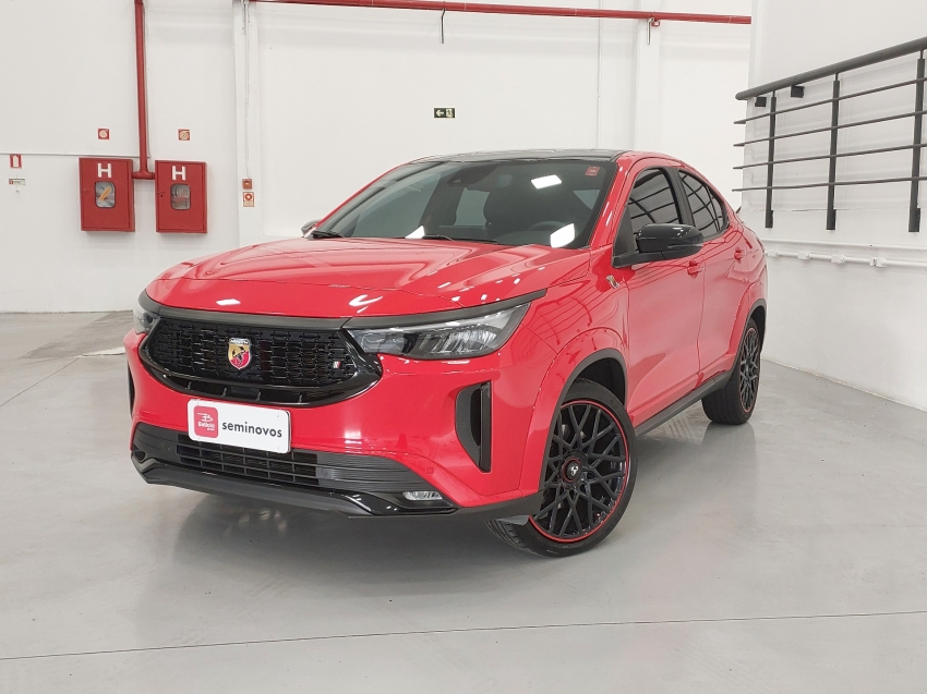 fiat fastback 1.3 turbo 270 flex abarth at6 4p automatico 2024