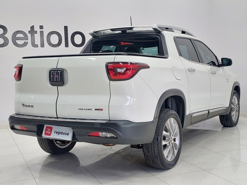 fiat toro 2.0 16v turbo diesel volcano 4wd at9 4p automatico 2019