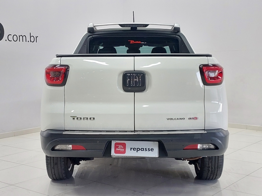 fiat toro 2.0 16v turbo diesel volcano 4wd at9 4p automatico 2019