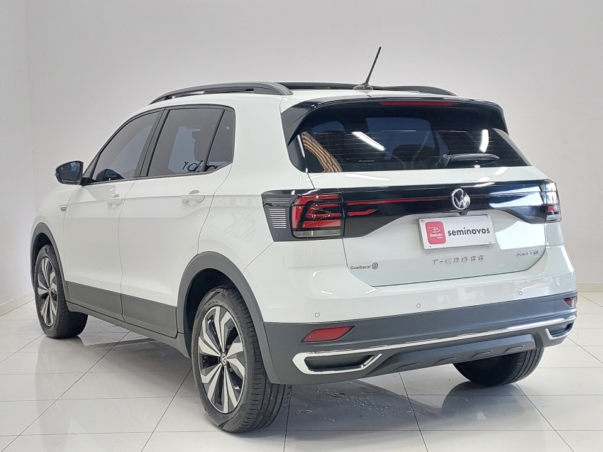 volkswagen t-cross 1.0 200 tsi total flex comfortline automatico 4p 2024