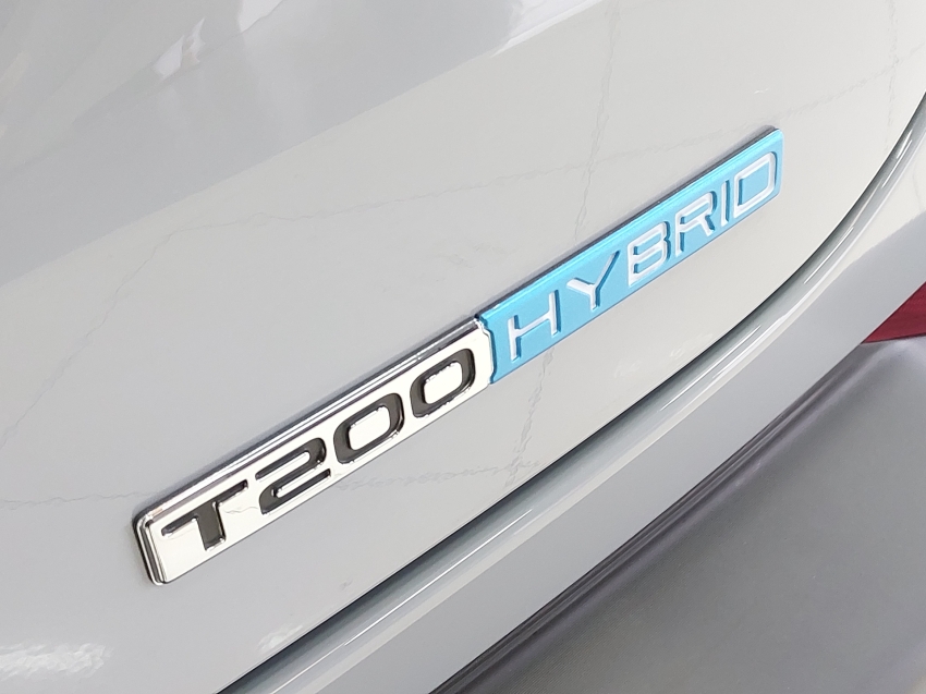 fiat fastback 1.0 turbo 200 hybrid audace cvt hibrido 4p automatico 2025