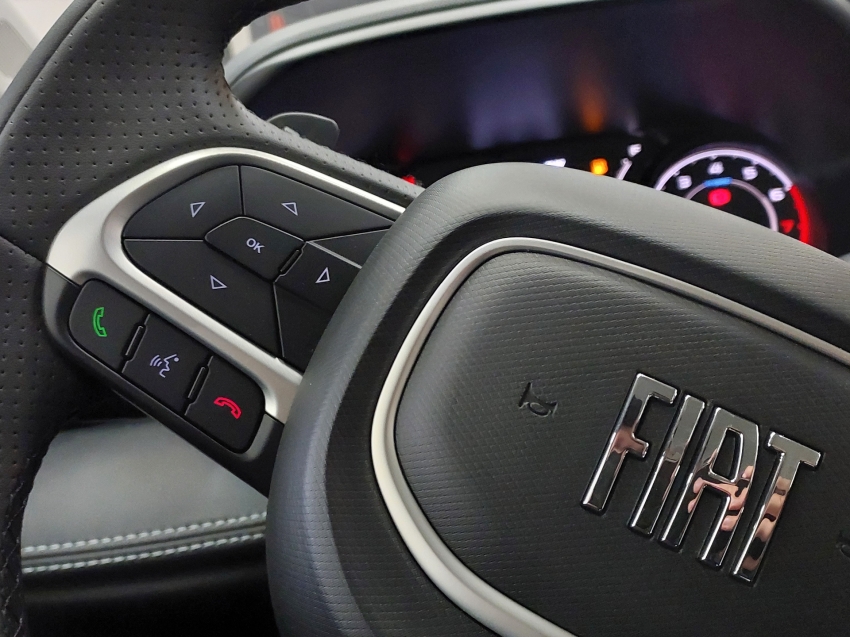 fiat fastback 1.0 turbo 200 hybrid audace cvt hibrido 4p automatico 2025