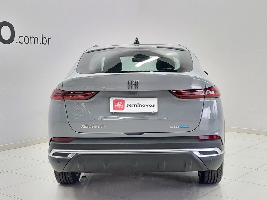 fiat fastback 1.0 turbo 200 hybrid audace cvt hibrido 4p automatico 2025
