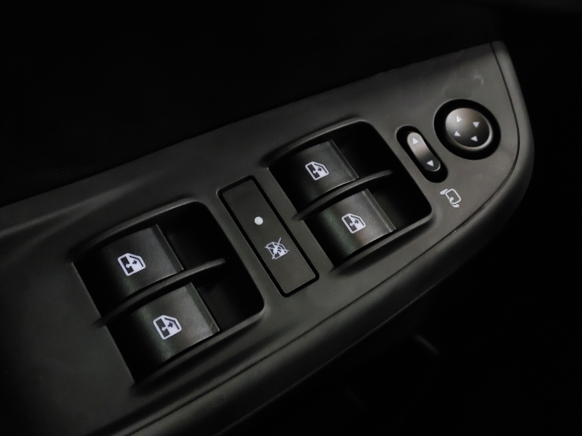 fiat fastback 1.0 turbo 200 hybrid audace cvt hibrido 4p automatico 2025