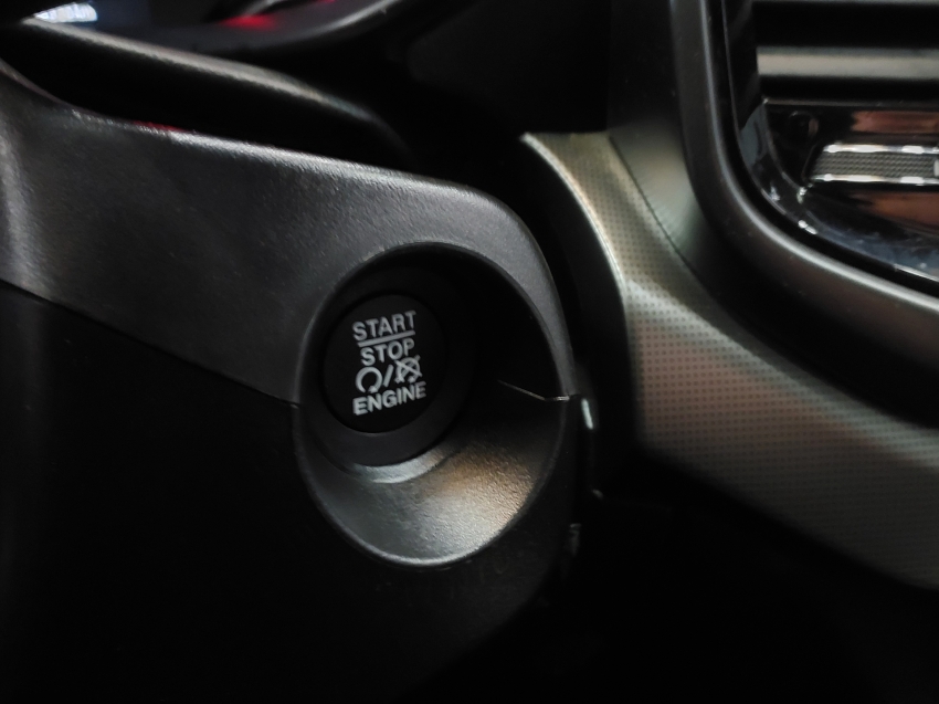 fiat toro 2.0 16v turbo diesel volcano 4wd at9 4p automatico 2025