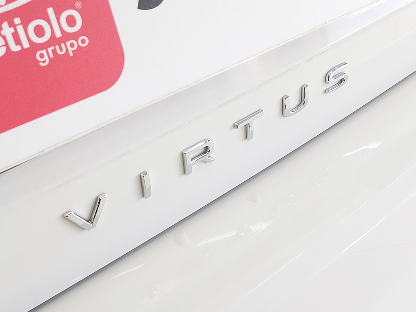 volkswagen virtus 1.0 200 tsi comfortline automatico flex 4p 2024