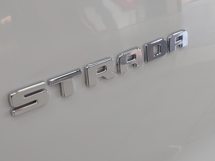 fiat strada 1.4 fire flex endurance cs manual 2p 2023
