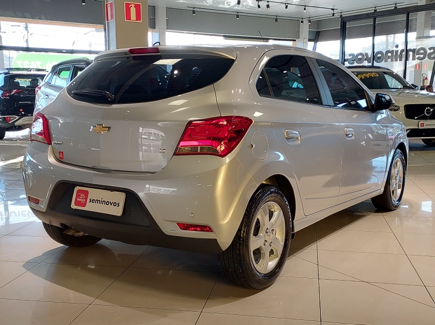 chevrolet onix 1.4 mpfi lt 8v flex 4p manual 2019