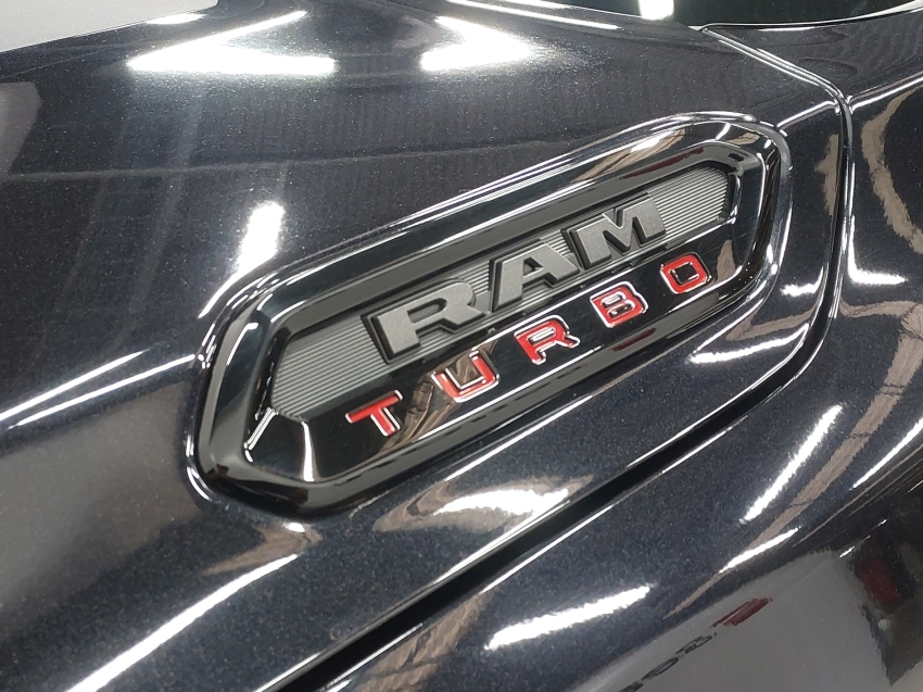 ram rampage 2.0 hurricane 4 turbo gasolina r/t 4x4 automatico 4p 2024