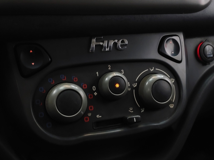 fiat fiorino 1.4 mpi furgao 8v flex 2p manual 2015