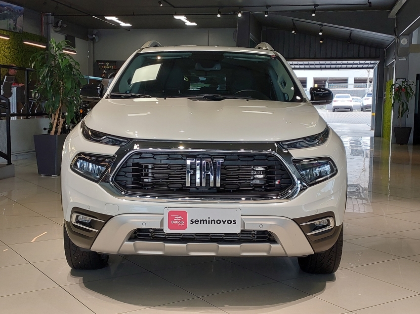 fiat toro 2.0 16v turbo diesel volcano 4wd at9 4p automatico 2025