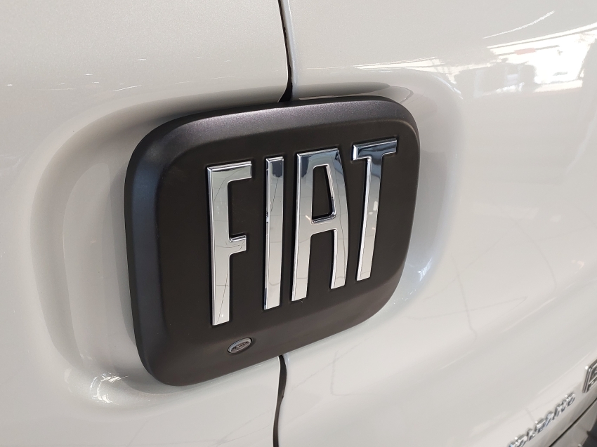 fiat toro 2.0 16v turbo diesel volcano 4wd at9 4p automatico 2025