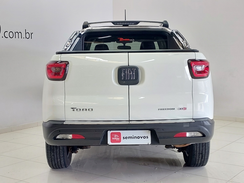 fiat toro 2.0 16v turbo diesel freedom 4wd at9 4p automatico 2019