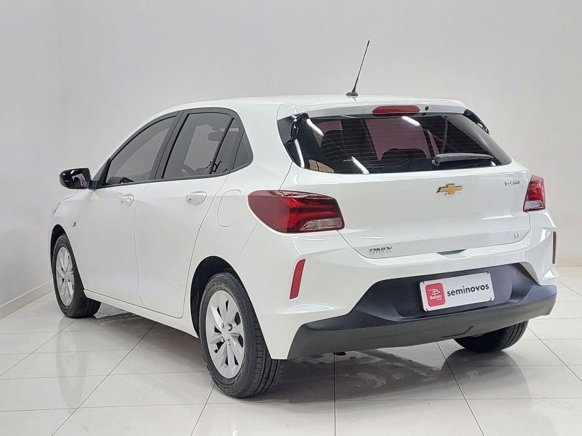 chevrolet onix 1.0 turbo flex lt automatico 4p 2023