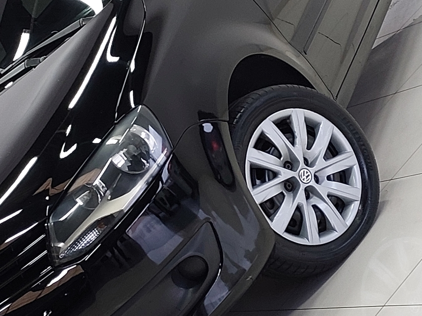 volkswagen fox 1.0 mi 8v flex 4p manual 2013