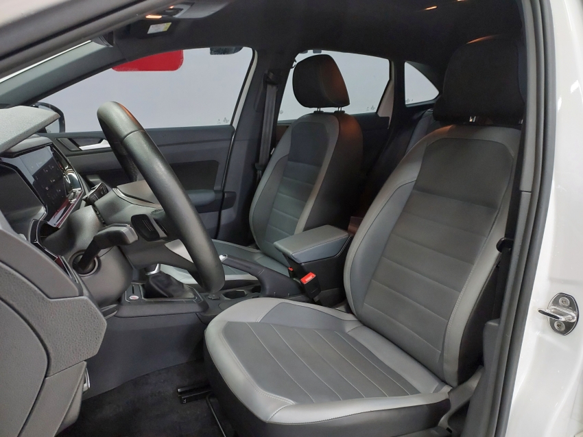 volkswagen nivus 1.0 200 tsi total flex highline automatico 4p 2024
