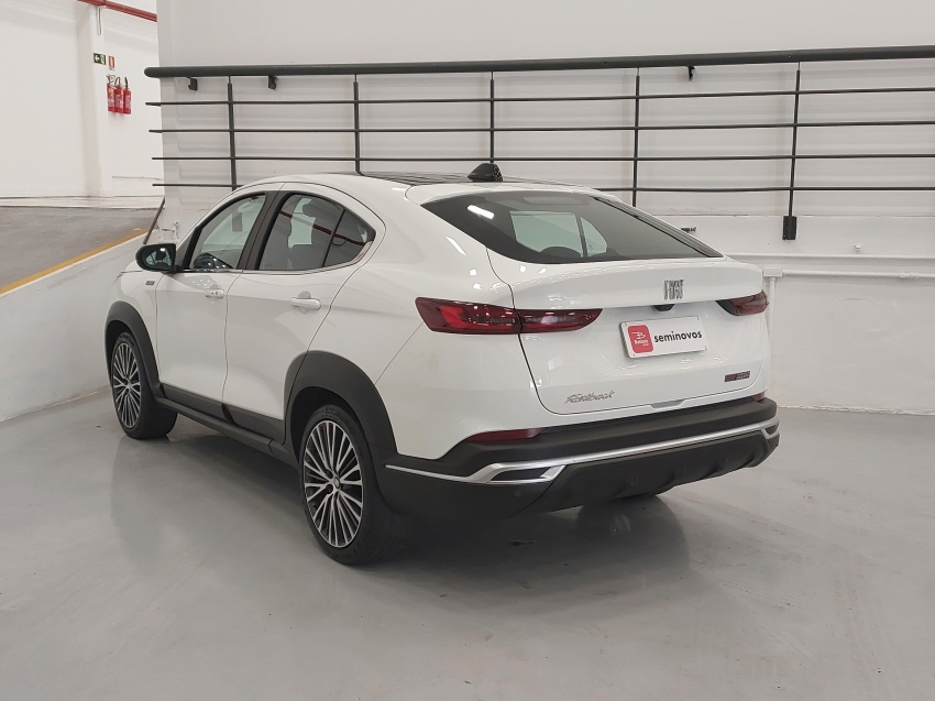 fiat fastback 1.3 turbo 270 flex limited edition at6 4p automatico 2024