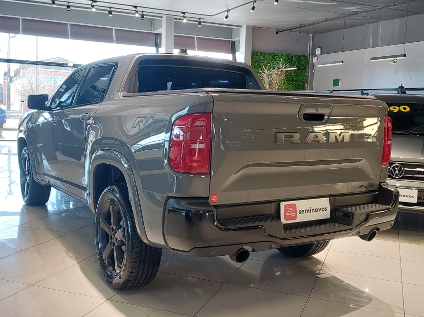 ram rampage 2.0 hurricane 4 turbo gasolina r/t 4x4 automatico 4p 2024