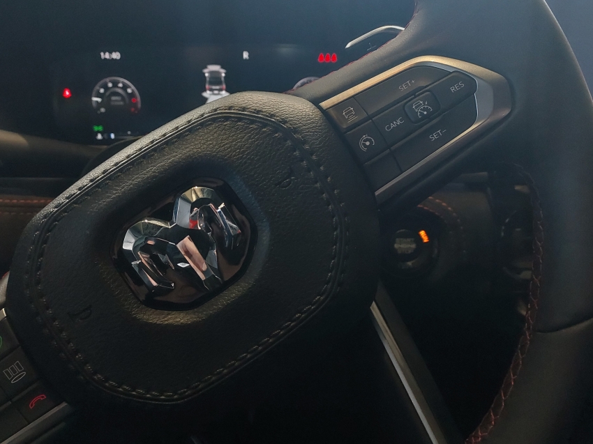 ram rampage 2.0 hurricane 4 turbo gasolina r/t 4x4 automatico 4p 2024