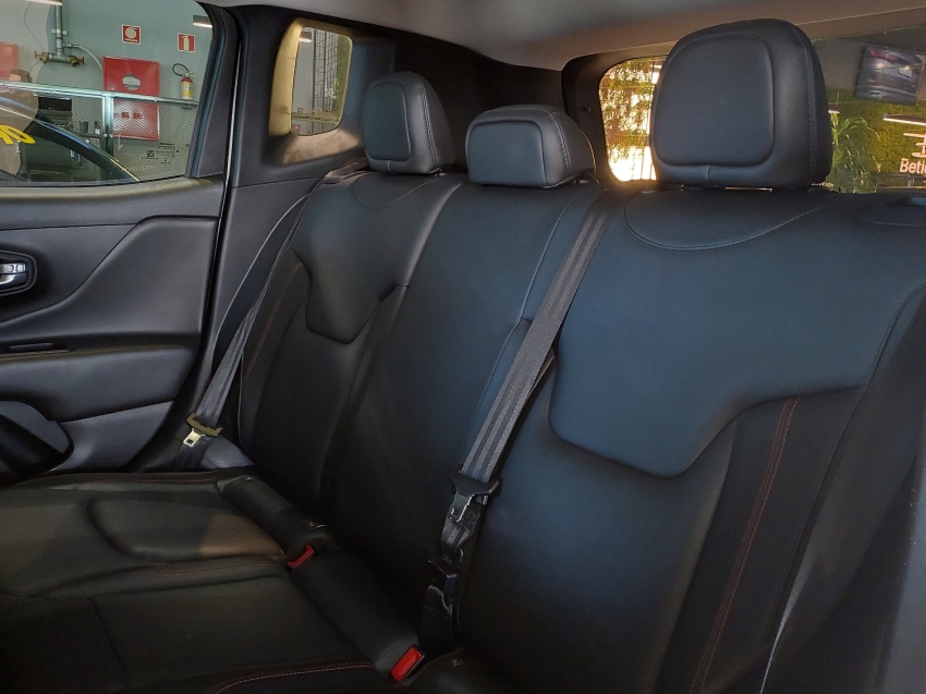 jeep renegade 2.0 16v turbo diesel trailhawk 4p 4x4 automatico 2019