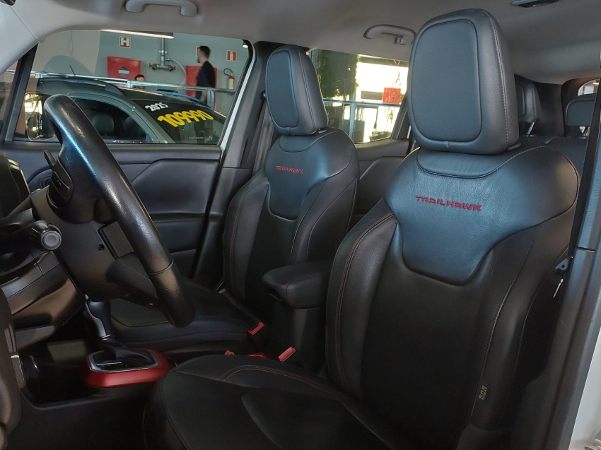 jeep renegade 2.0 16v turbo diesel trailhawk 4p 4x4 automatico 2019