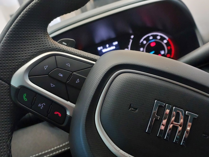fiat fastback 1.0 turbo 200 hybrid audace cvt hibrido 4p automatico 2025