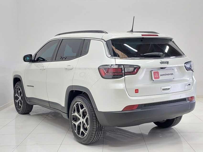 jeep compass 1.3 t270 turbo flex longitude at6 4p automatico 2025