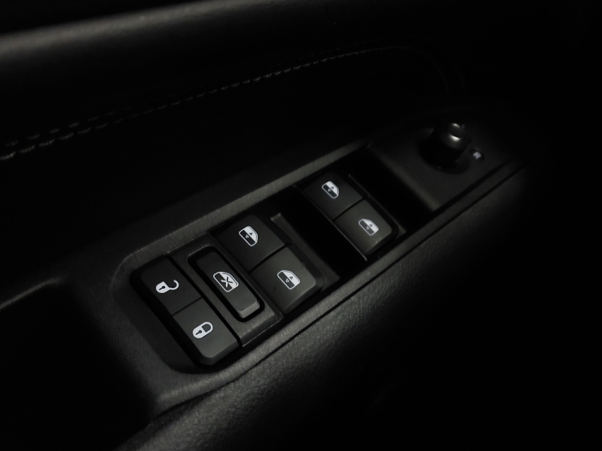 jeep compass 1.3 t270 turbo flex longitude at6 4p automatico 2025