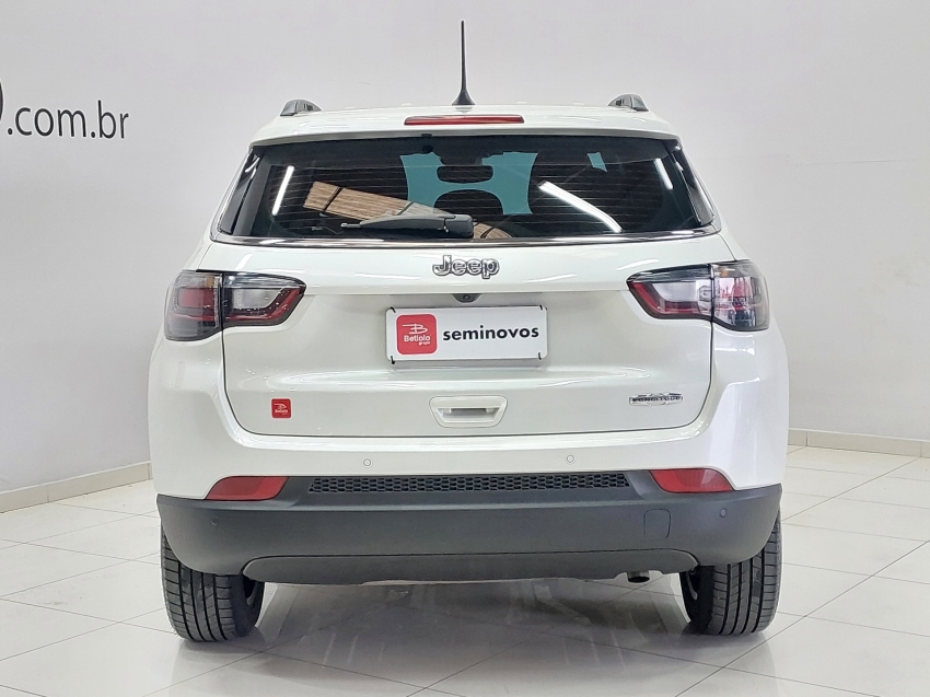 jeep compass 1.3 t270 turbo flex longitude at6 4p automatico 2025