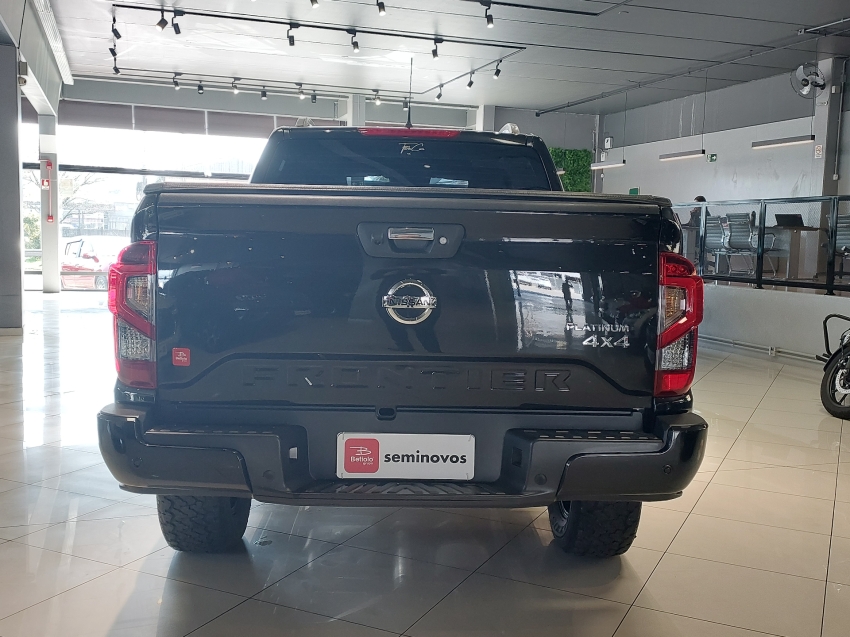 nissan frontier 2.3 16v turbo diesel platinum cd 4x4 automatico 4p 2023