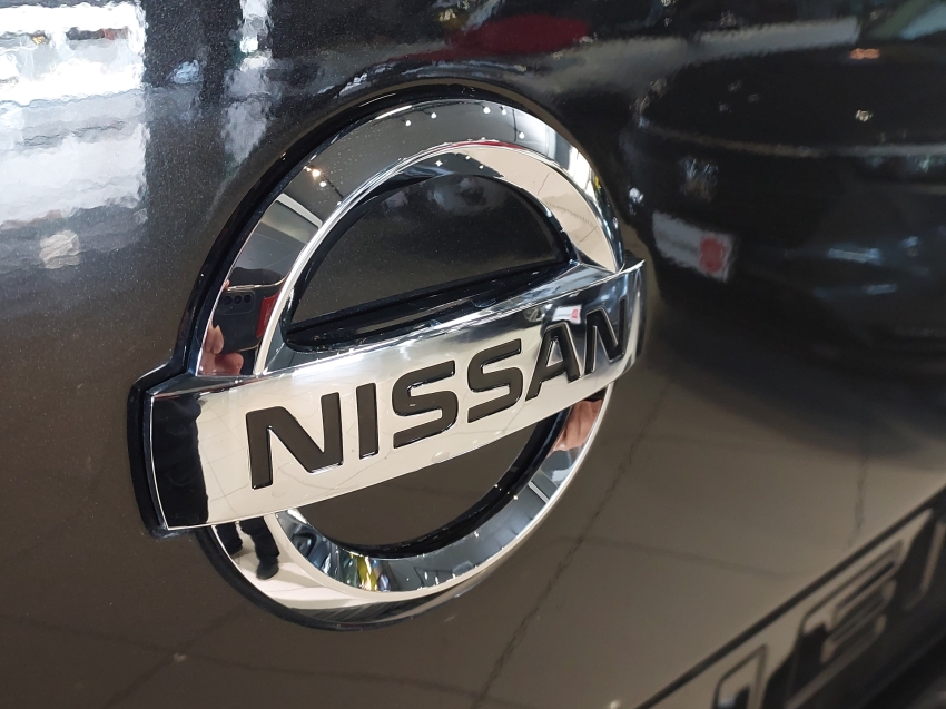 nissan frontier 2.3 16v turbo diesel platinum cd 4x4 automatico 4p 2023