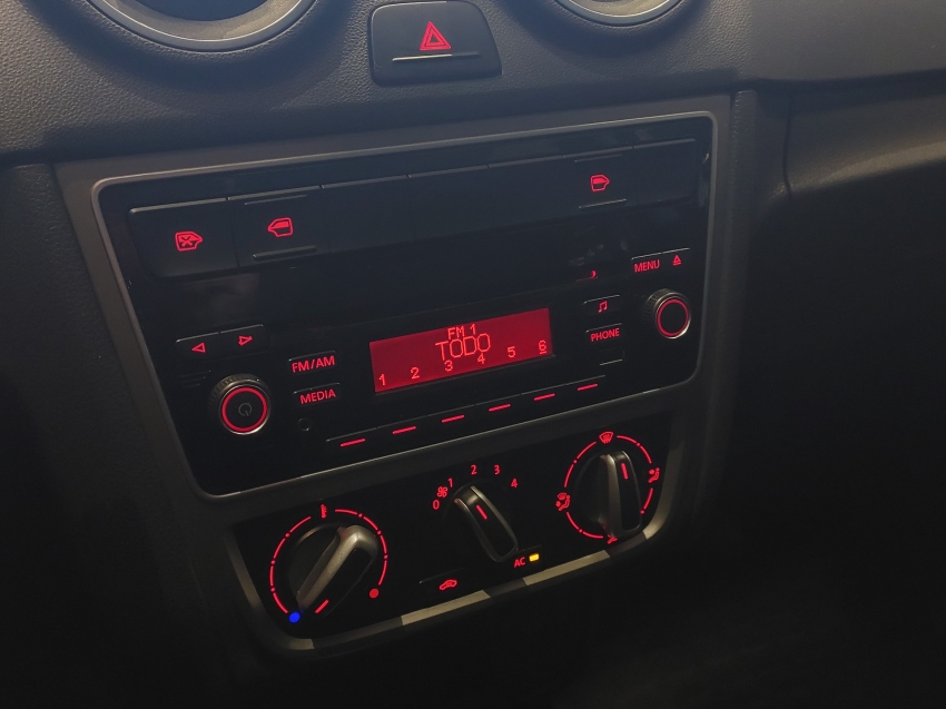 volkswagen voyage 1.6 mi 8v flex 4p automatizado semiautomatico 2013