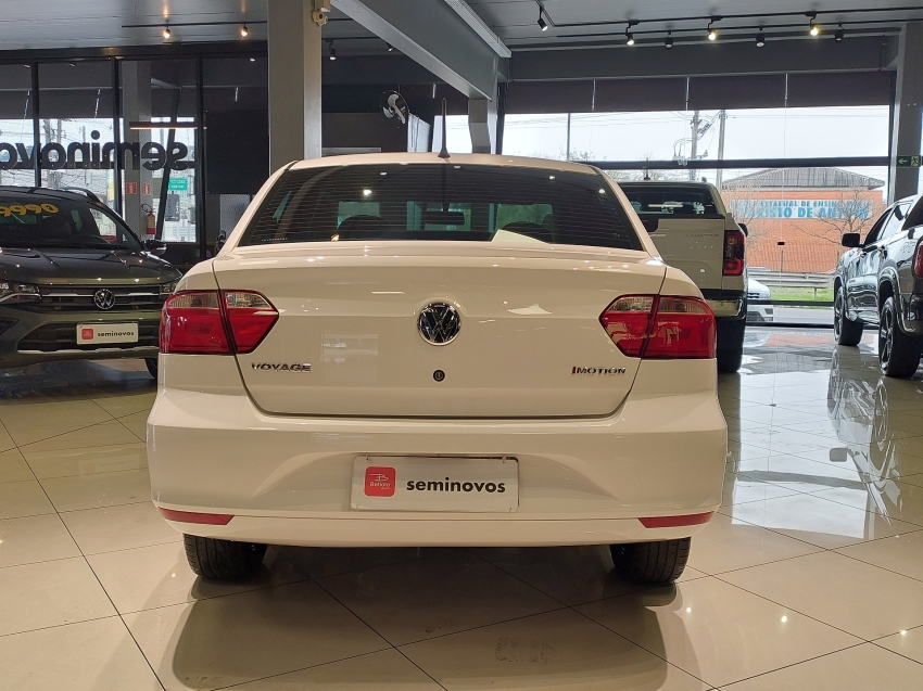volkswagen voyage 1.6 mi 8v flex 4p automatizado semiautomatico 2013