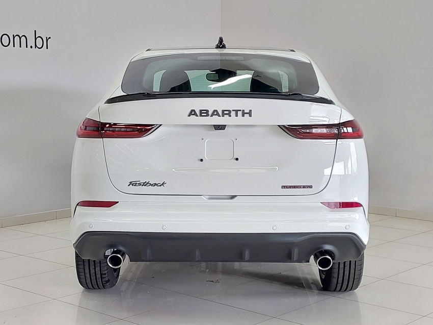 fiat fastback 1.3 turbo 270 flex abarth at6 4p automatico 2026 fiat fastback 1.3 turbo 270 flex abarth at6 4p automatico 2026