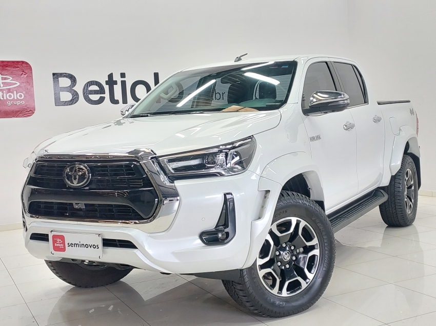 toyota hilux 2.8 d-4d turbo diesel cd srx plus 4x4 automatico 4p 2024