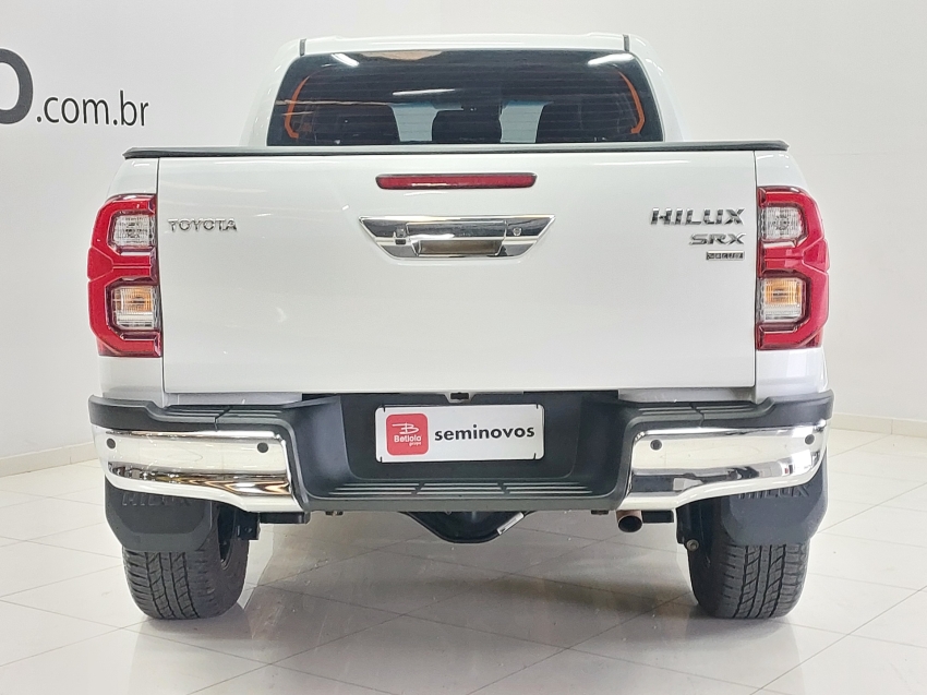 toyota hilux 2.8 d-4d turbo diesel cd srx plus 4x4 automatico 4p 2024