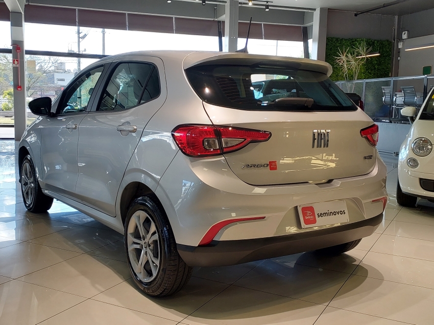 fiat argo 1.3 firefly flex drive cvt 4p automatico 2024