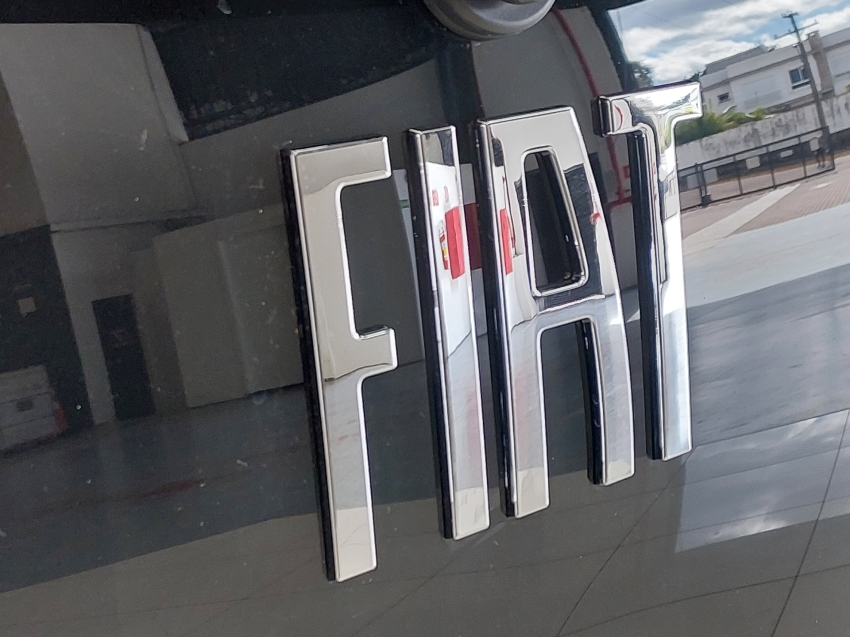 fiat mobi 1.0 evo flex like. manual 4p 2024