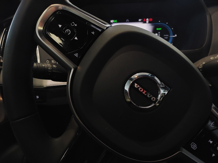 volvo xc90 2.0 t8 recharge ultimate dark awd geartronic hibrido 4p automatico 2023
