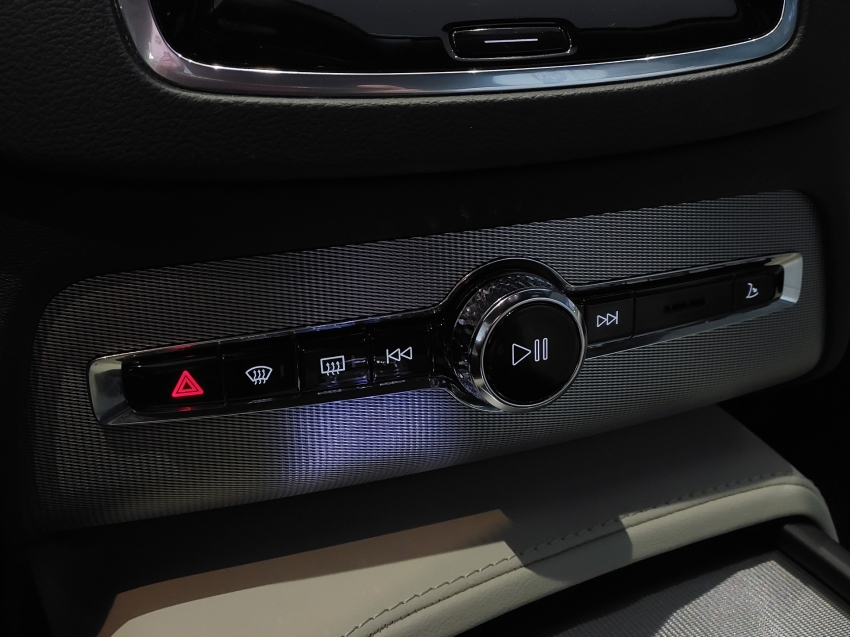 volvo xc90 2.0 t8 recharge ultimate dark awd geartronic hibrido 4p automatico 2023