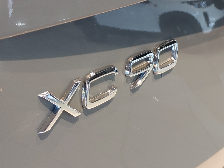 volvo xc90 2.0 t8 recharge ultimate dark awd geartronic hibrido 4p automatico 202325