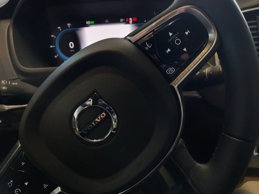volvo xc90 2.0 t8 recharge ultimate dark awd geartronic hibrido 4p automatico 2023