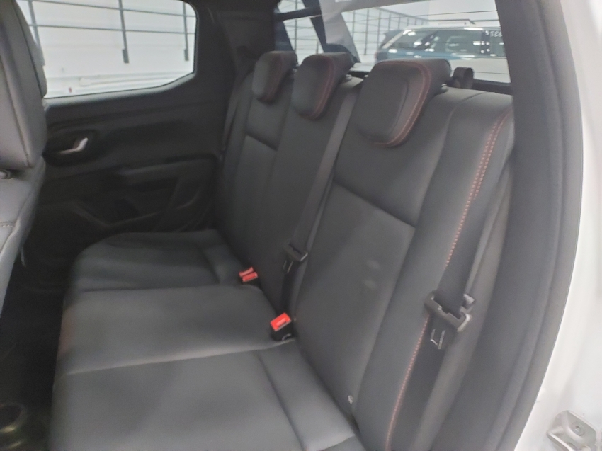 fiat strada 1.0 turbo 200 flex ultra cd cvt 4p automatico 2025