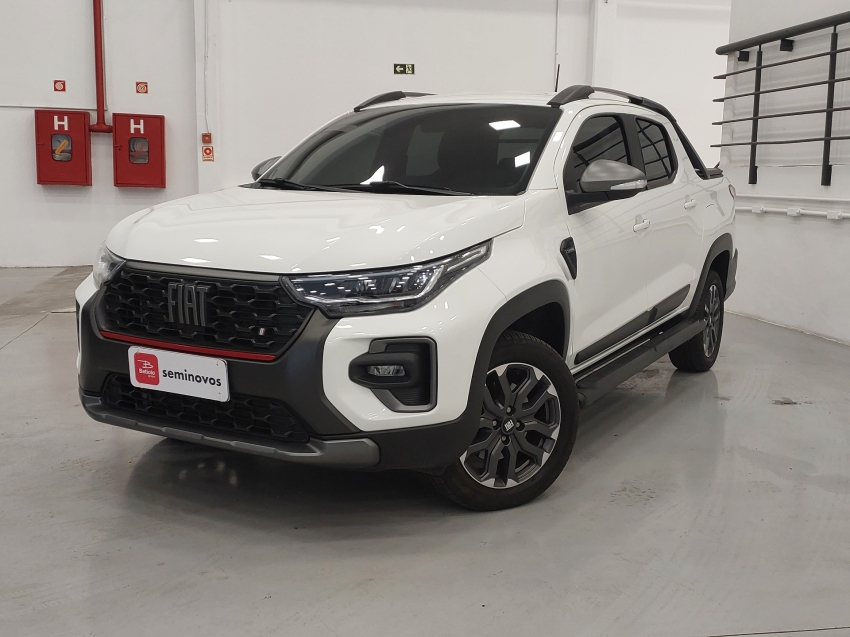 fiat strada 1.0 turbo 200 flex ultra cd cvt 4p automatico 2025